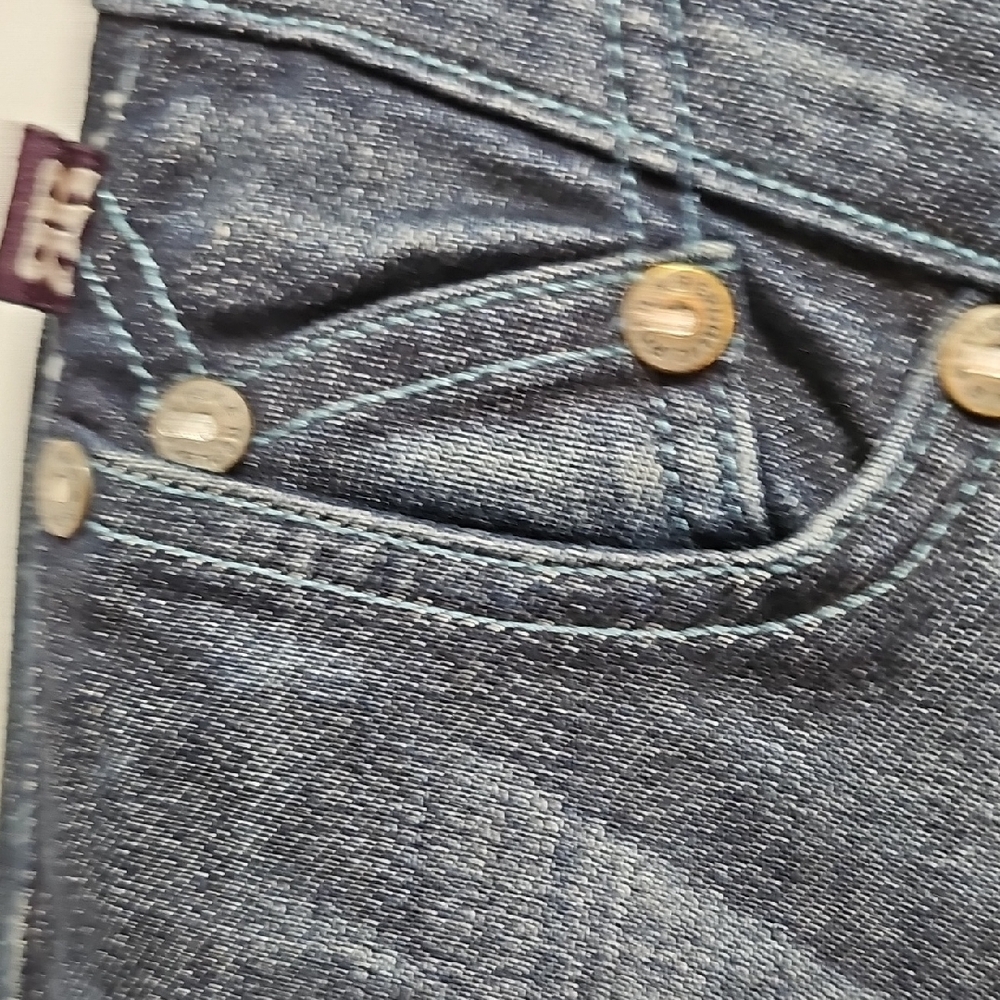 Rock & Republic Women's Skinny Jeans - Picture 5 of 7